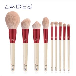 🎀 Brand New Lades Beautifully packaged 🖌 Makeup brush set with case 👝
